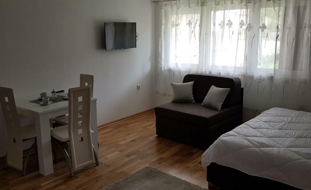 Vrnjačka Banja Banjalux Apartmani I Sobe מראה חיצוני תמונה